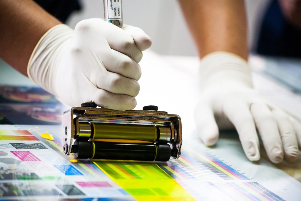 Paint,Lab,In,The,Industry